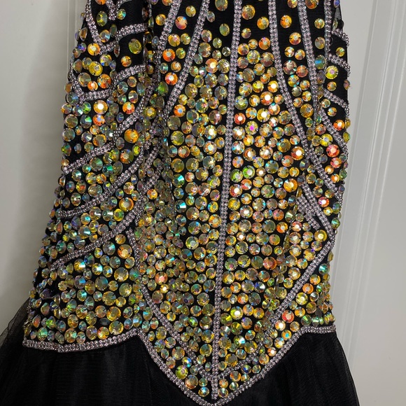 Prom dress - Picture 7 of 16